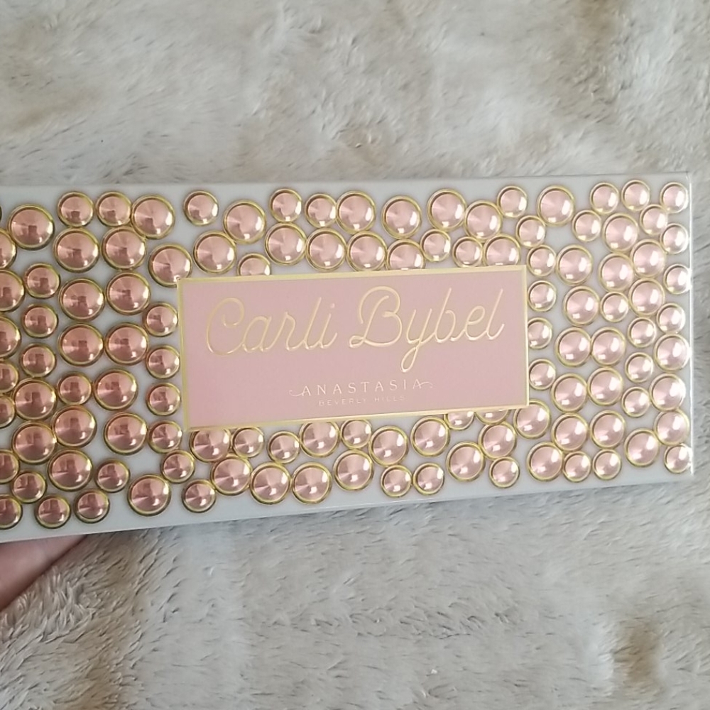 Anastasia Beverly Hills makeup pallet